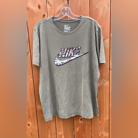 Vintage Nike tee-shirt - Picture 5 of 5